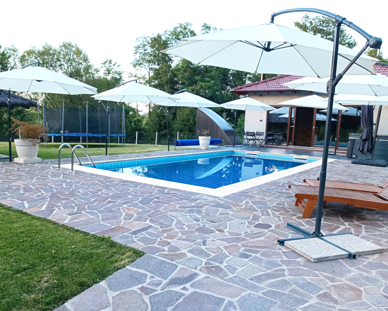 najam_suncobrana_visaem